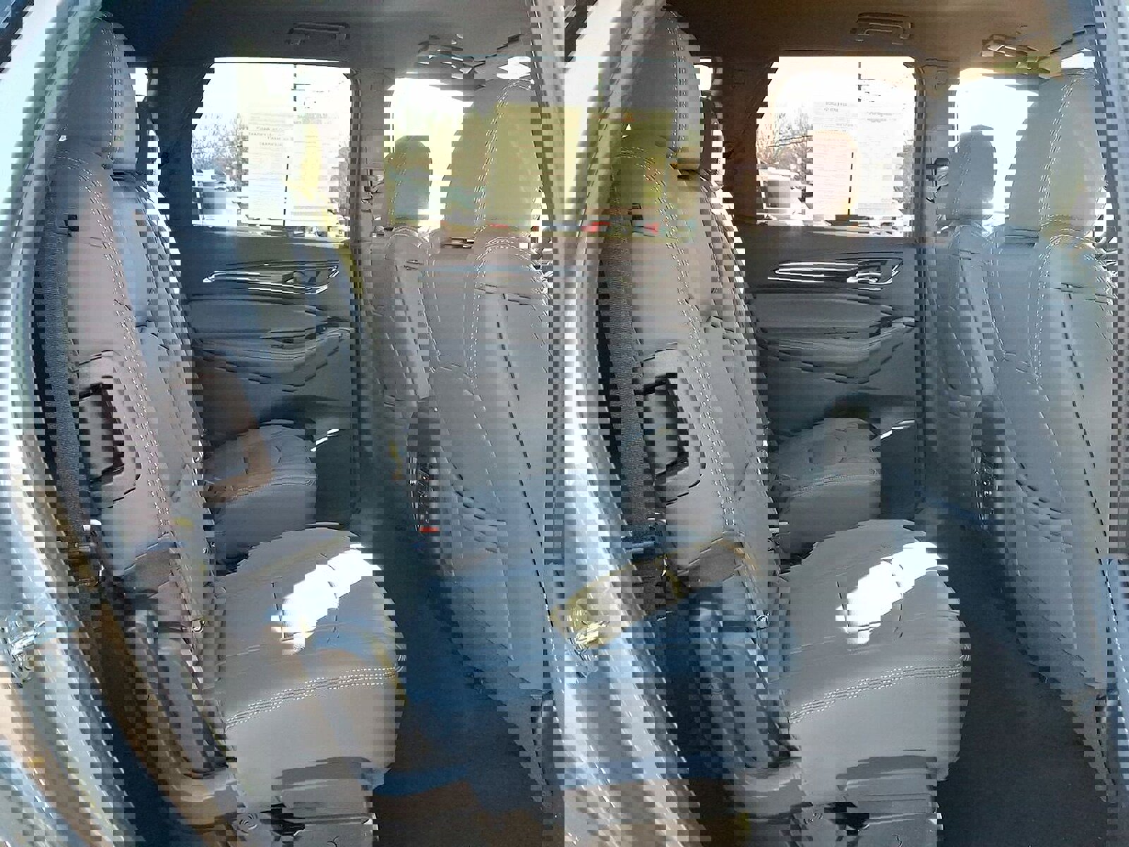 Certified 2024 Buick Enclave Essence w/ Technology Package image 26