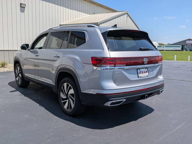 Used 2024 Volkswagen Atlas SEL AWD/4WD image 5
