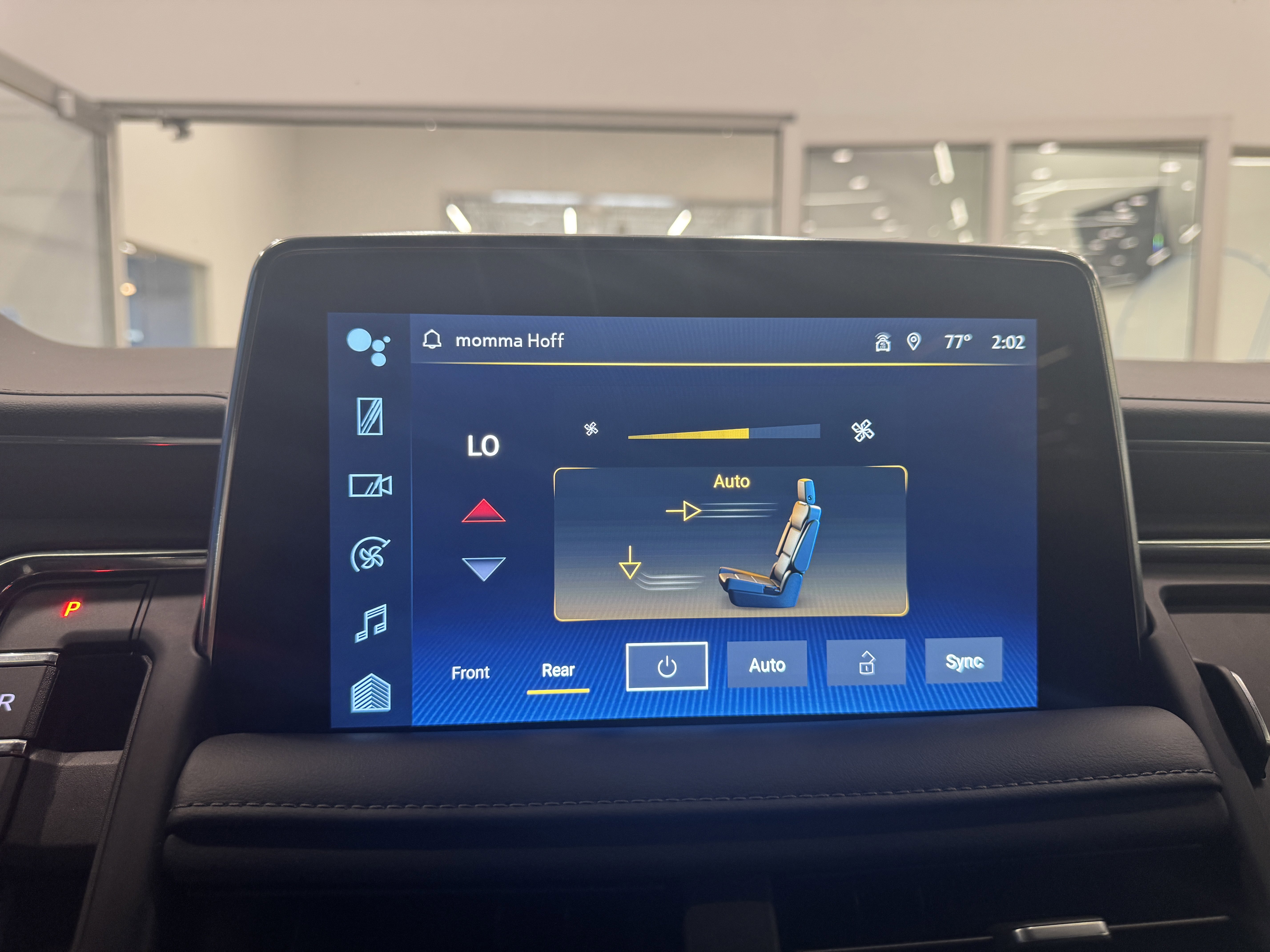 Used 2022 Chevrolet Suburban Z71 w/ Z71 Off-Road Package image 22