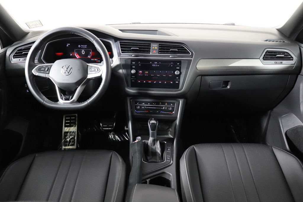 Used 2023 Volkswagen Tiguan SE R-Line FWD image 13