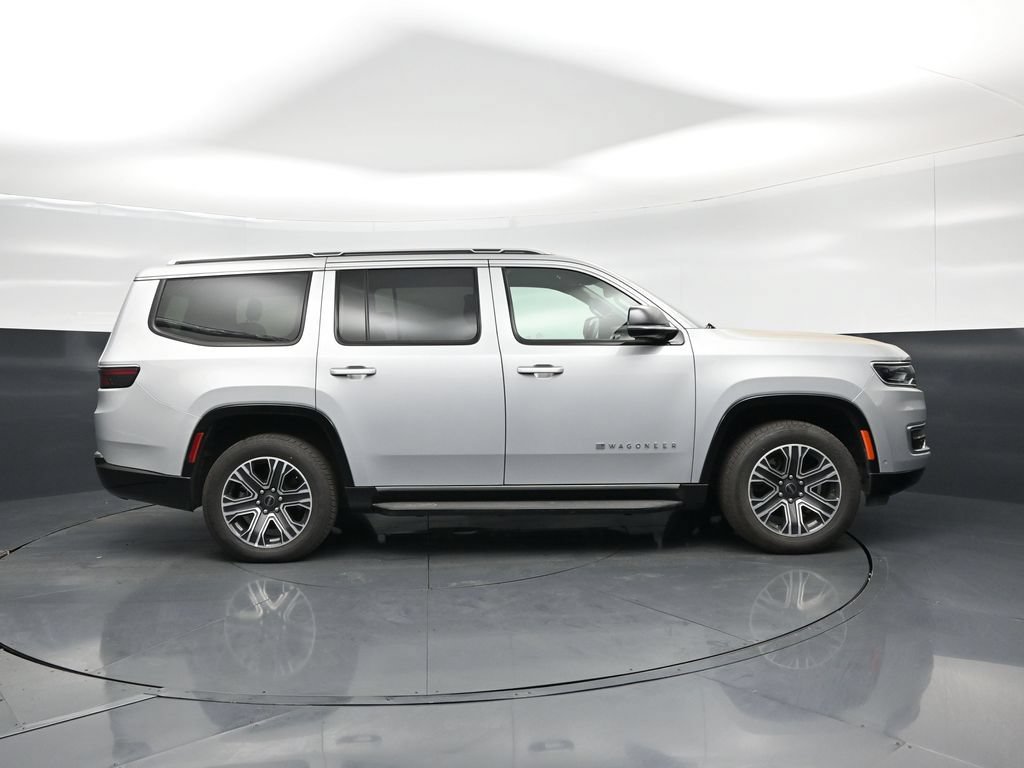 Used 2025 Jeep Wagoneer Series II AWD/4WD image 26