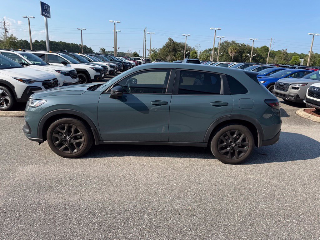 Used 2024 Honda HR-V Sport image 11