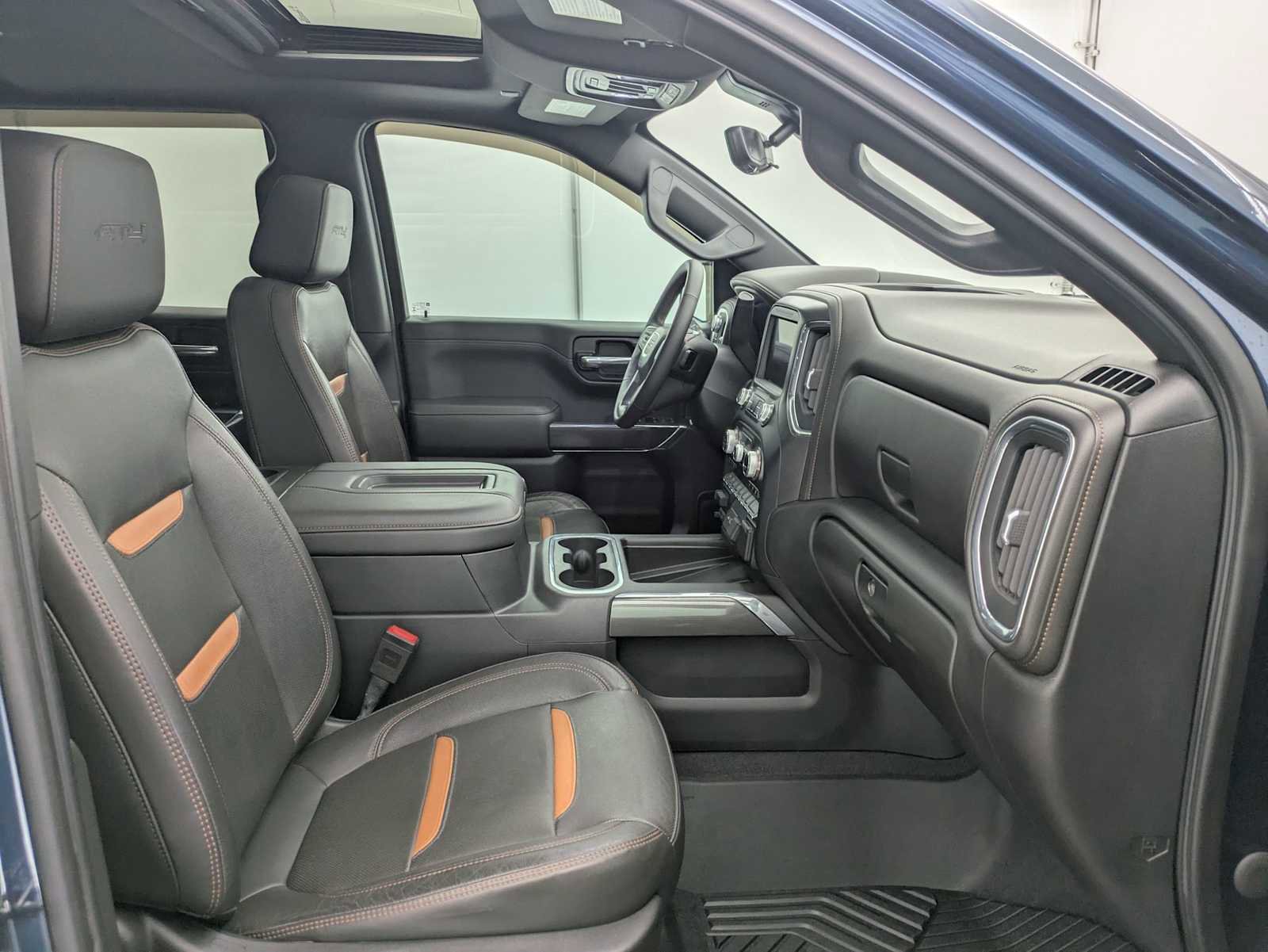 Used 2020 GMC Sierra 1500 AT4 w/ Technology Package AWD/4WD image 24