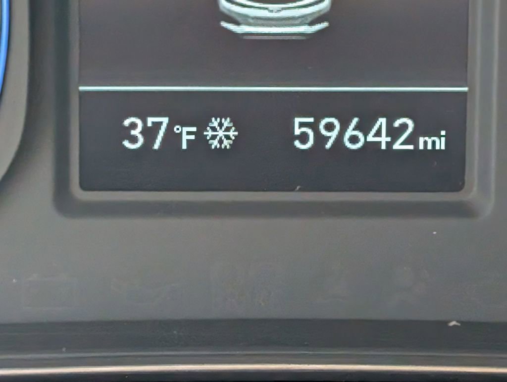 Used 2019 Hyundai Kona SEL image 24