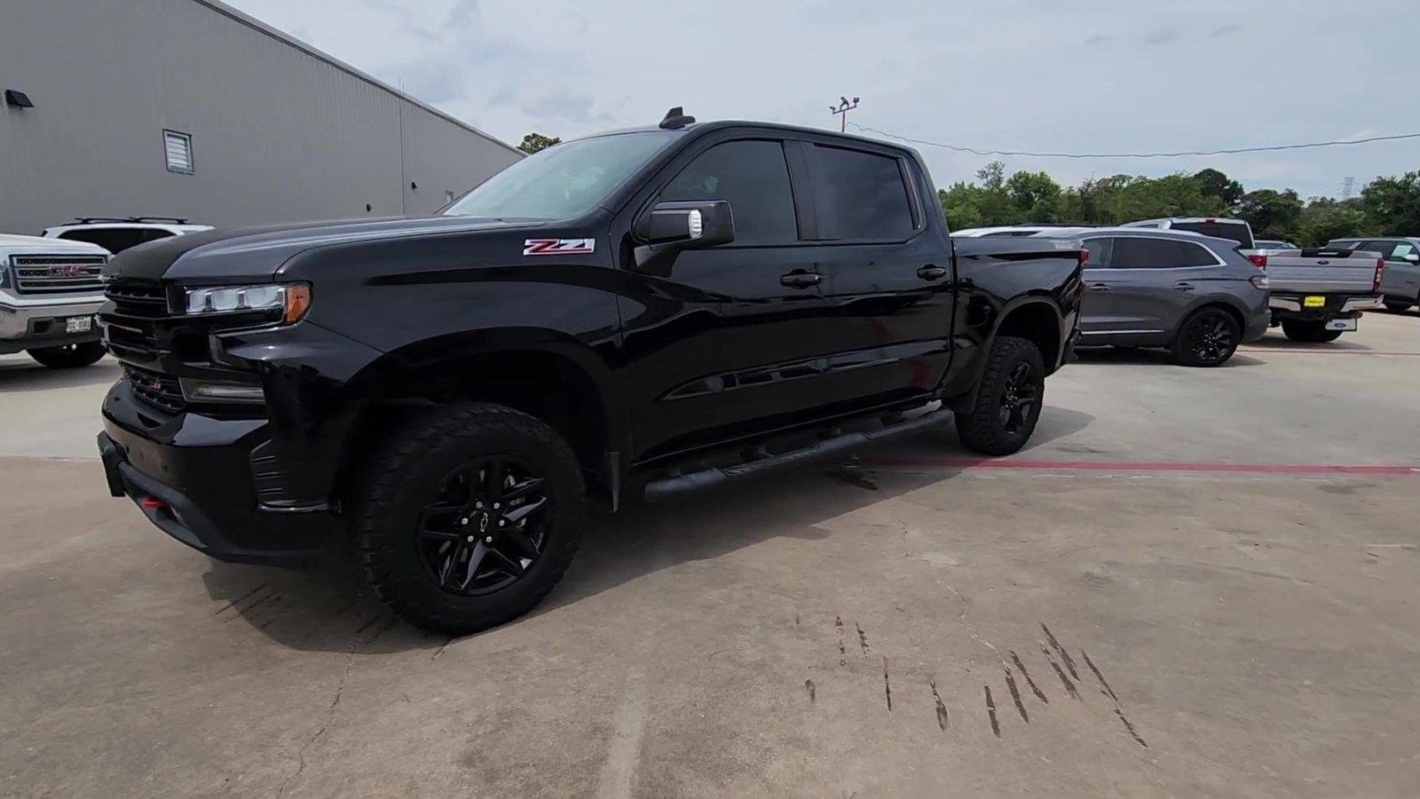 Certified 2019 Chevrolet Silverado 1500 LT Trail Boss AWD/4WD image 4