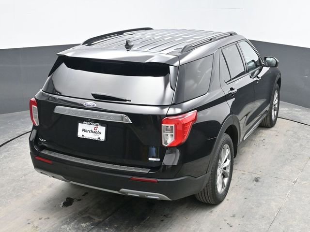 Used 2022 Ford Explorer XLT w/ Equipment Group 202A image 26