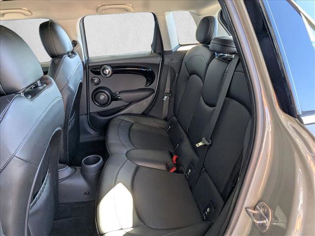 Used 2018 MINI Cooper S image 18