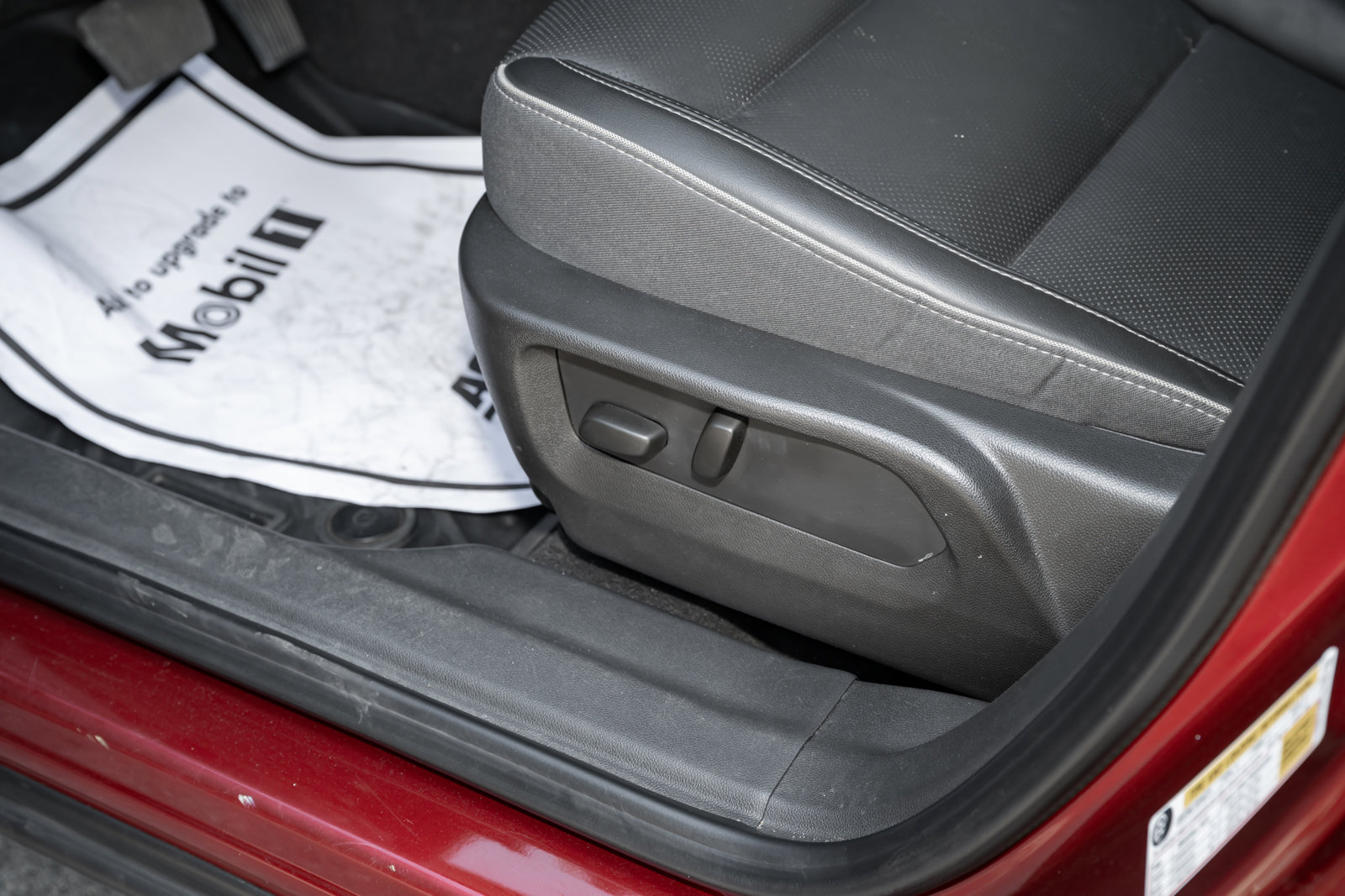 Used 2023 Buick Envision Essence image 20