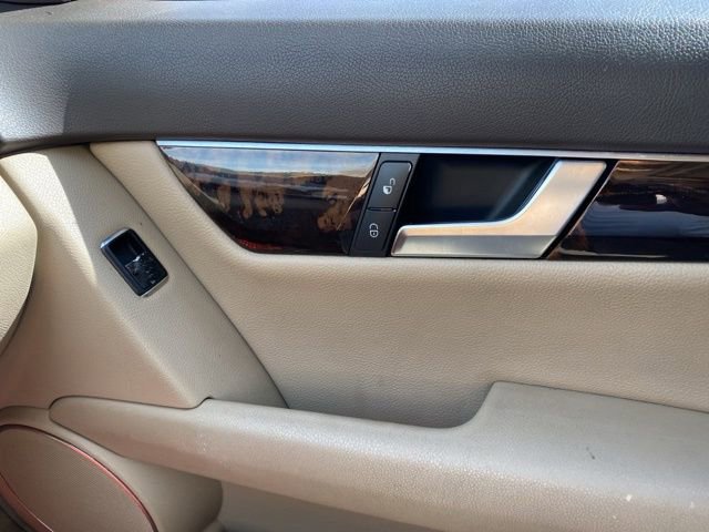 Used 2014 Mercedes-Benz C 250 Sedan image 22