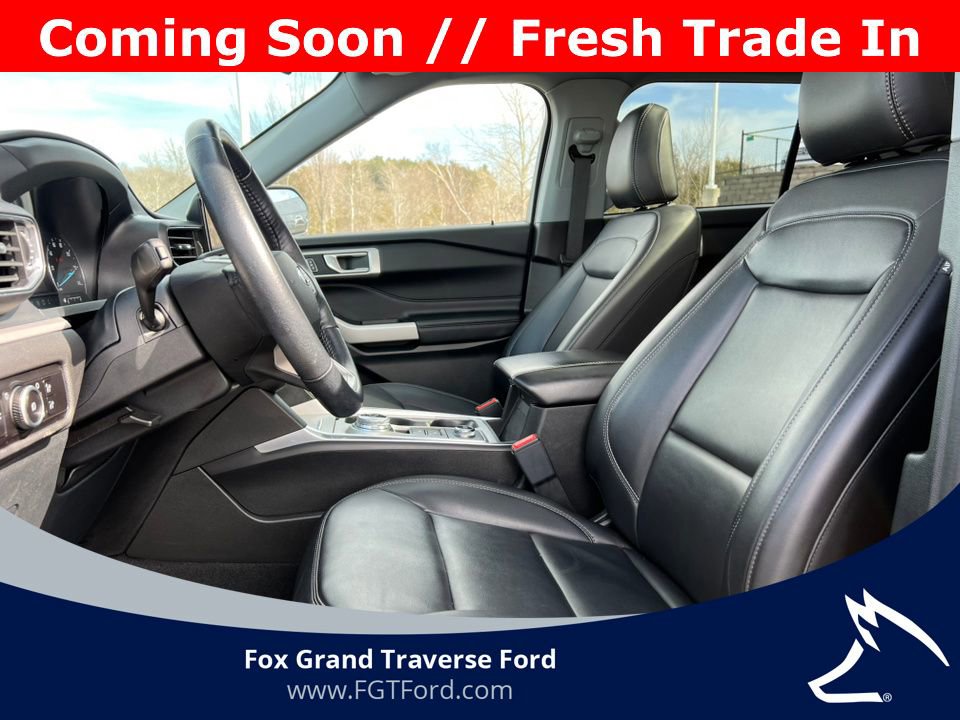 Certified 2023 Ford Explorer XLT w/ Equipment Group 202A image 3