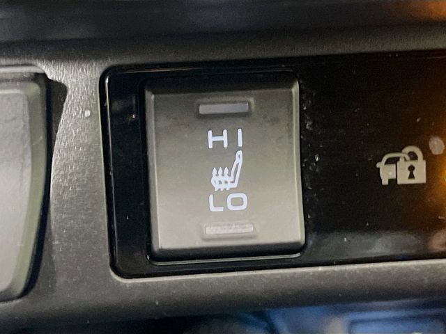 Used 2023 Toyota RAV4 XSE AWD/4WD image 21