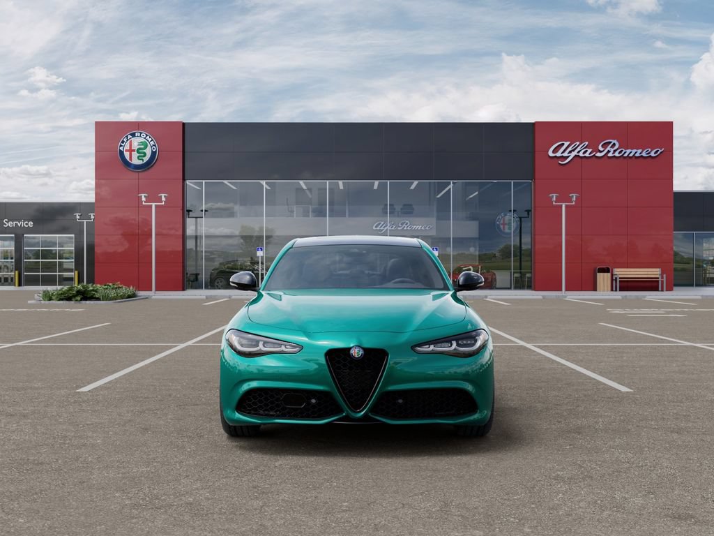 New 2025 Alfa Romeo Giulia w/ Driving Assist Package RWD image 7