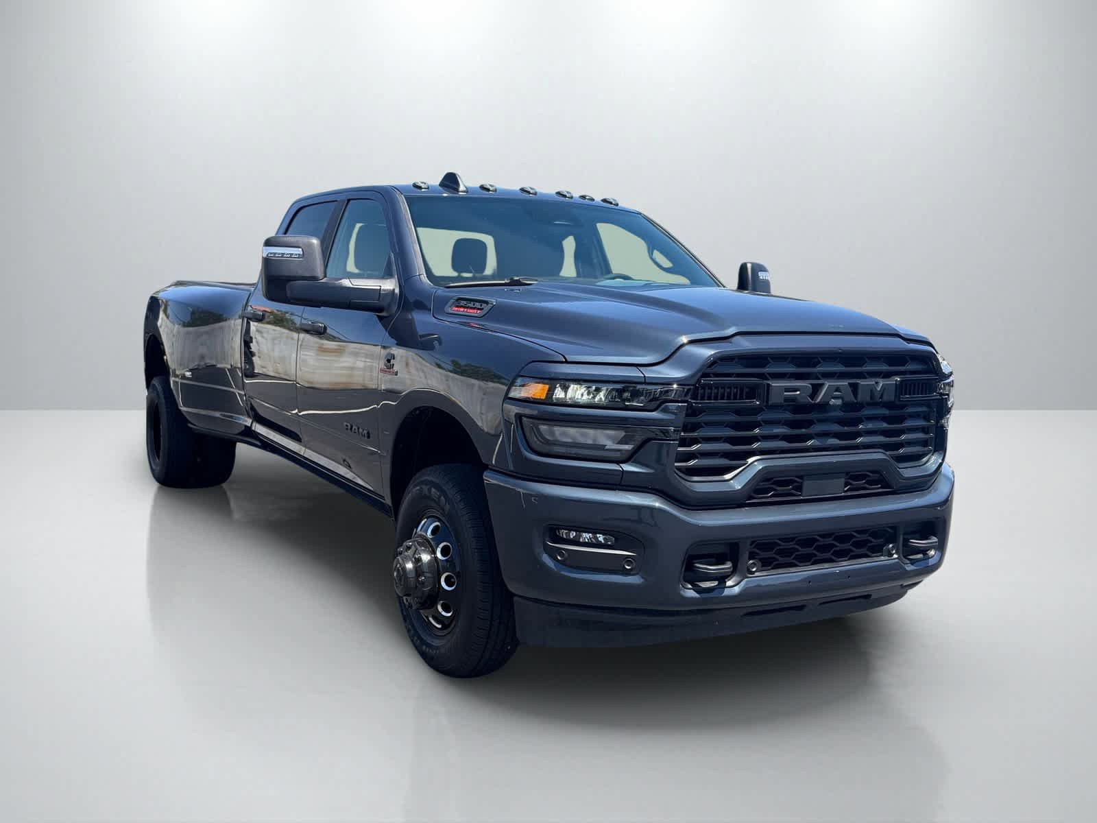 New 2026 RAM 3500 Big Horn AWD/4WD image 10