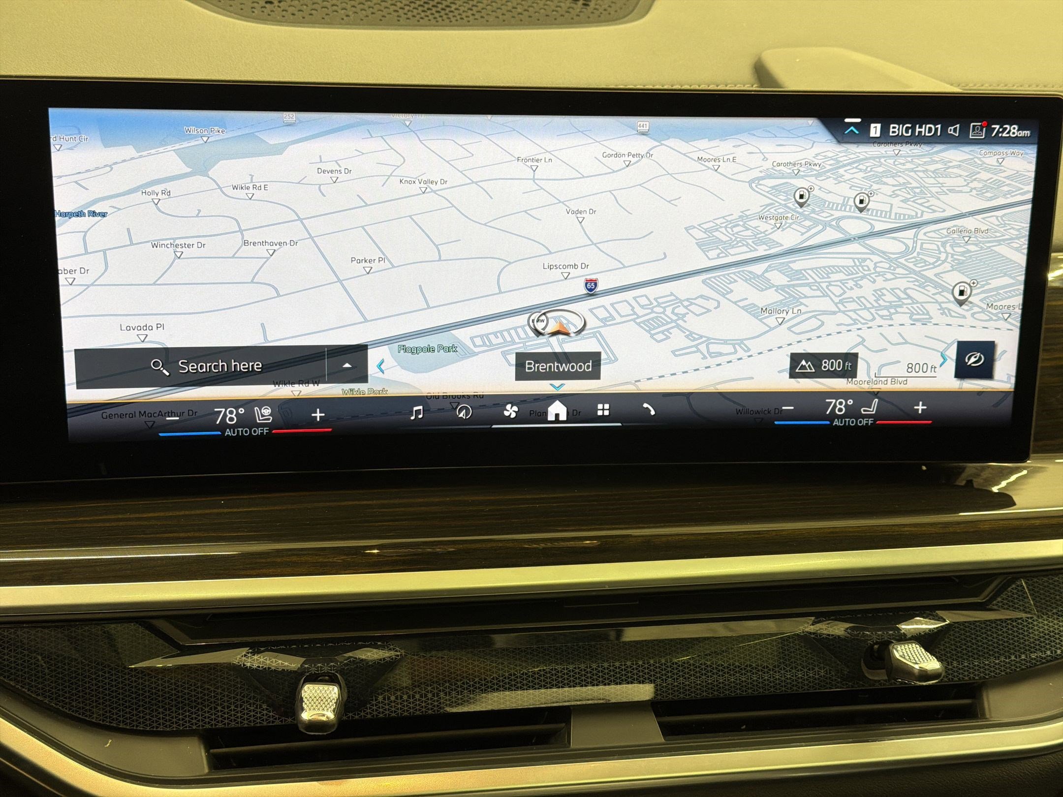 Used 2025 BMW X7 xDrive40i AWD/4WD image 24