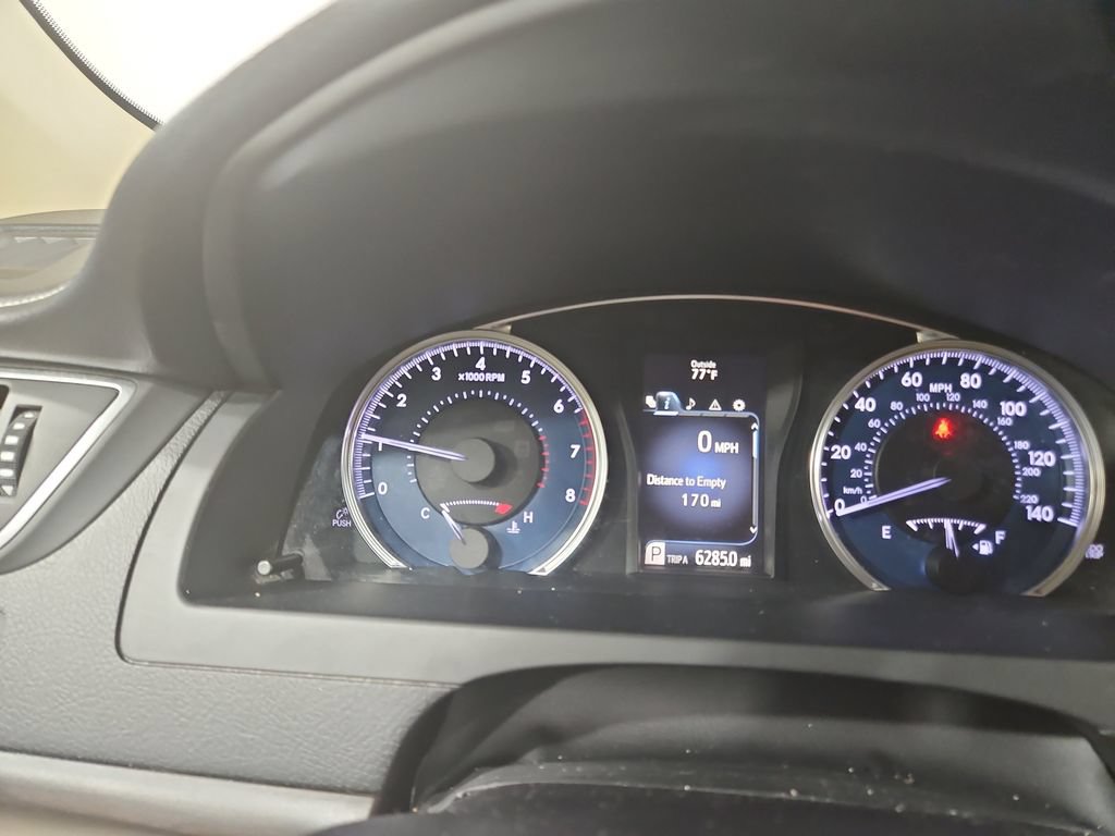 Used 2016 Toyota Camry LE FWD image 16