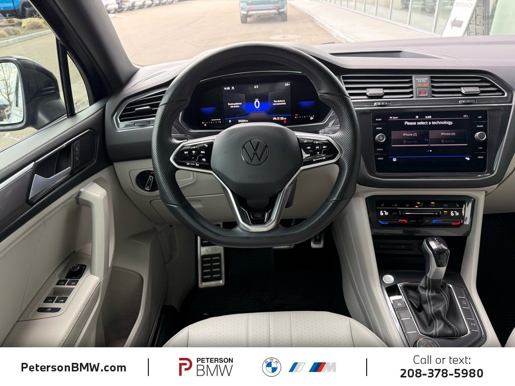 Used 2023 Volkswagen Tiguan SE R-Line image 25