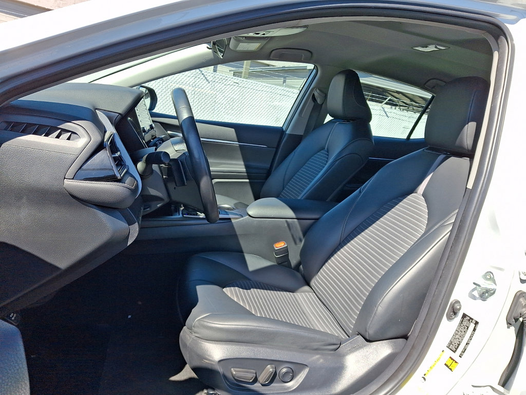 Used 2024 Toyota Camry SE image 24
