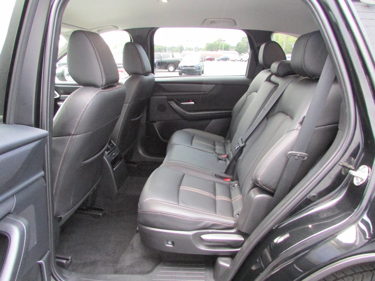 Used 2024 MAZDA CX-90 3.3 Turbo w/ Select Package image 5