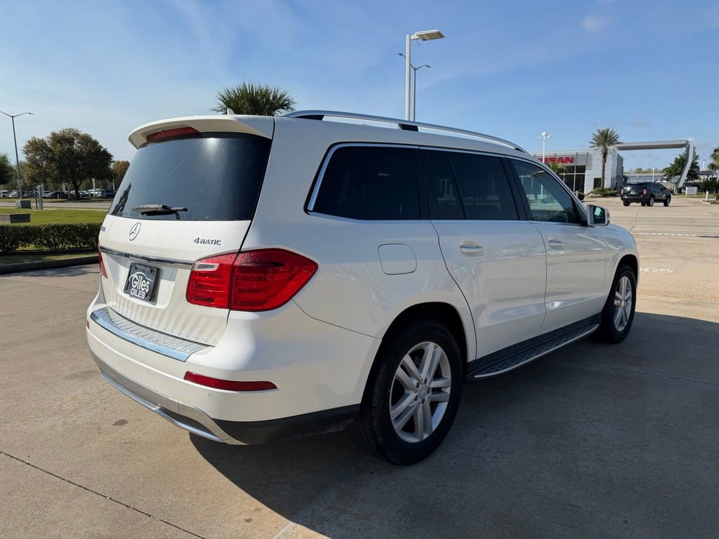 Used 2013 Mercedes-Benz GL 450 4MATIC image 4