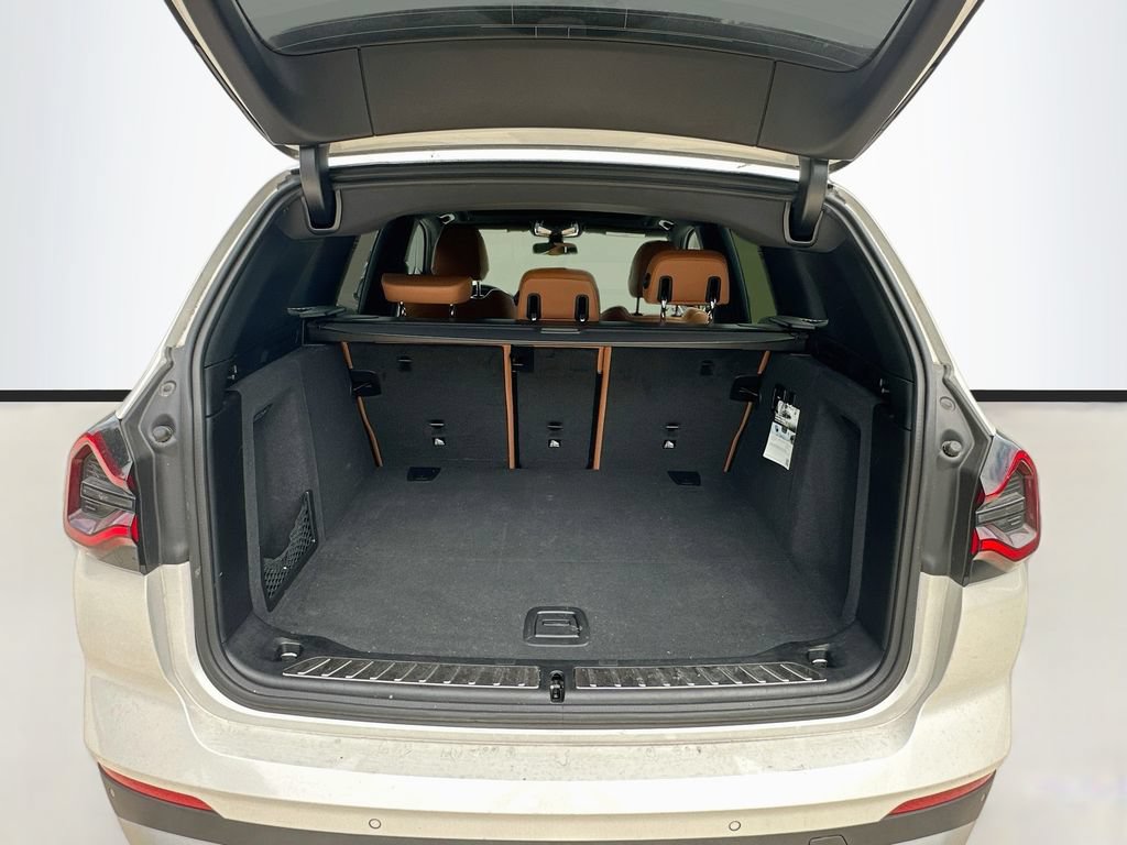 Used 2023 BMW X3 sDrive30i RWD image 28