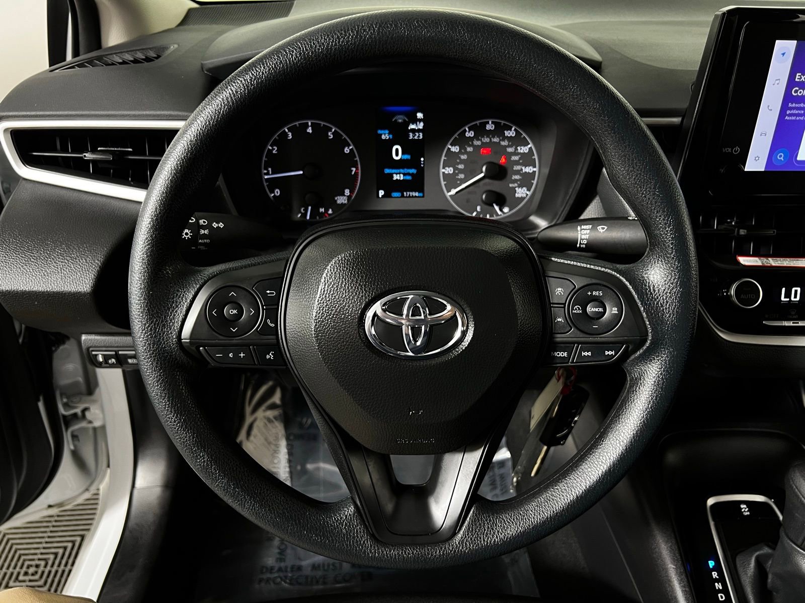 Certified 2025 Toyota Corolla LE image 14