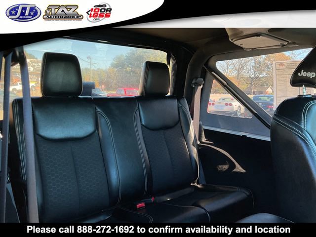 Used 2017 Jeep Wrangler Freedom Edition image 13