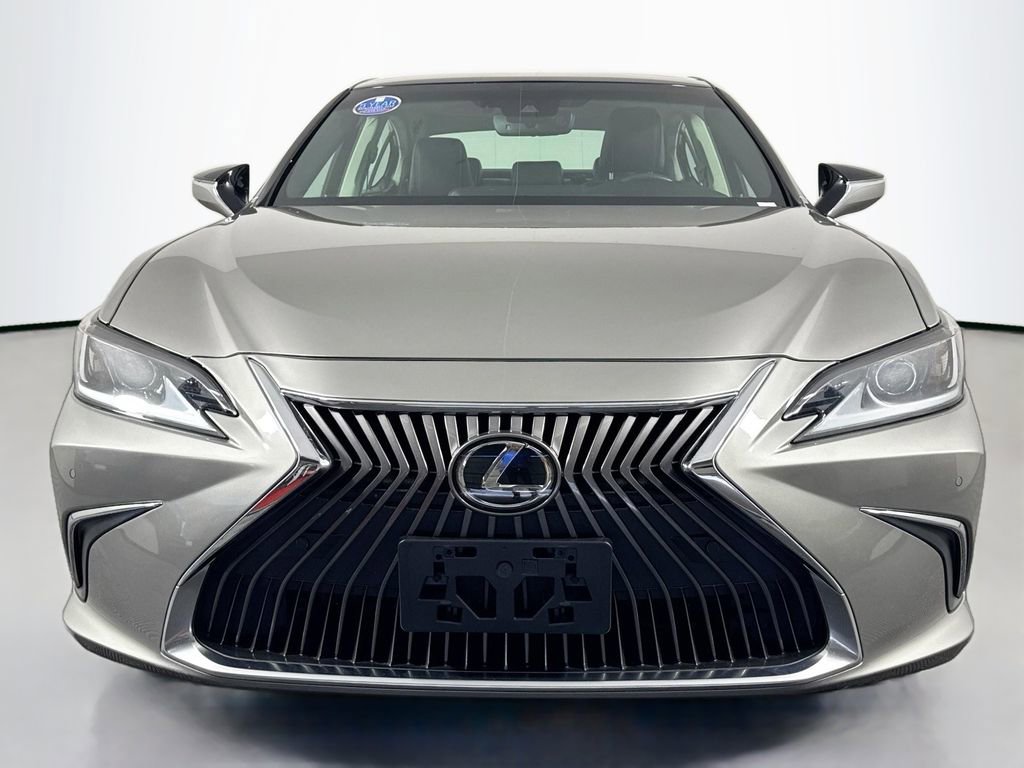 Used 2020 Lexus ES 350 Luxury w/ Accessory Package image 2
