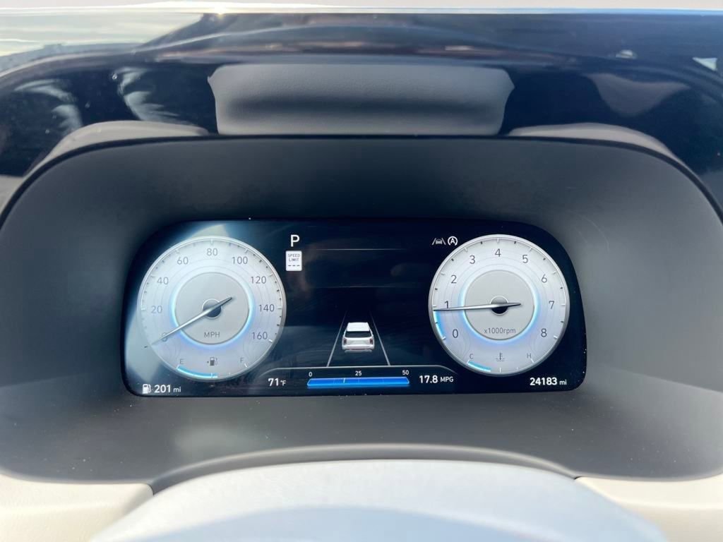 Used 2024 Hyundai Palisade Calligraphy image 16