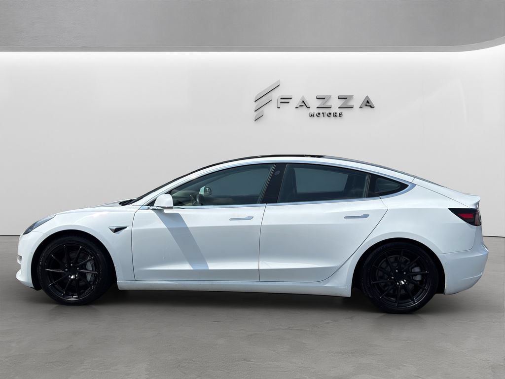Used 2018 Tesla Model 3 Long Range AWD/4WD image 8