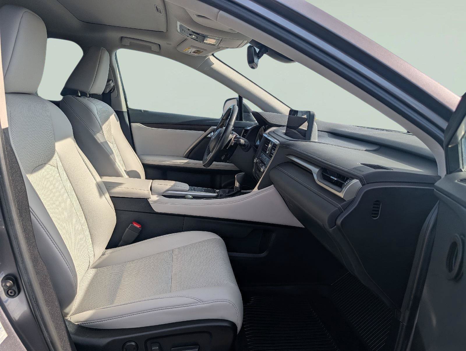 Certified 2022 Lexus RX 350 AWD w/ Premium Package image 20