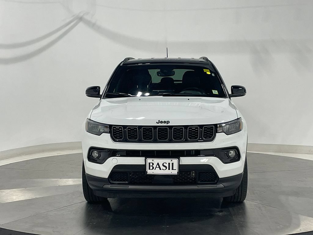Used 2026 Jeep Compass Limited AWD/4WD image 9