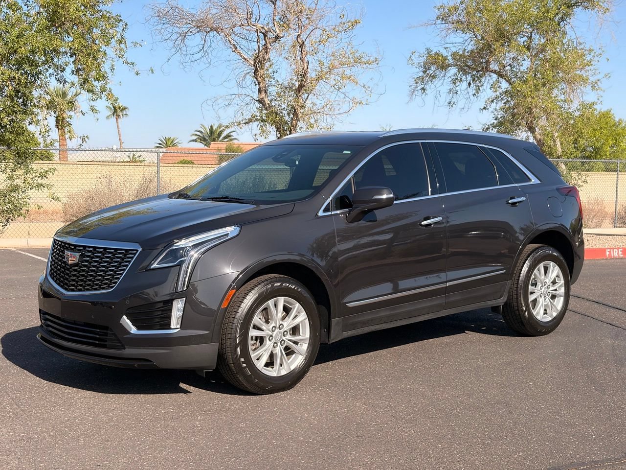 Used 2020 Cadillac XT5 Luxury FWD image 2