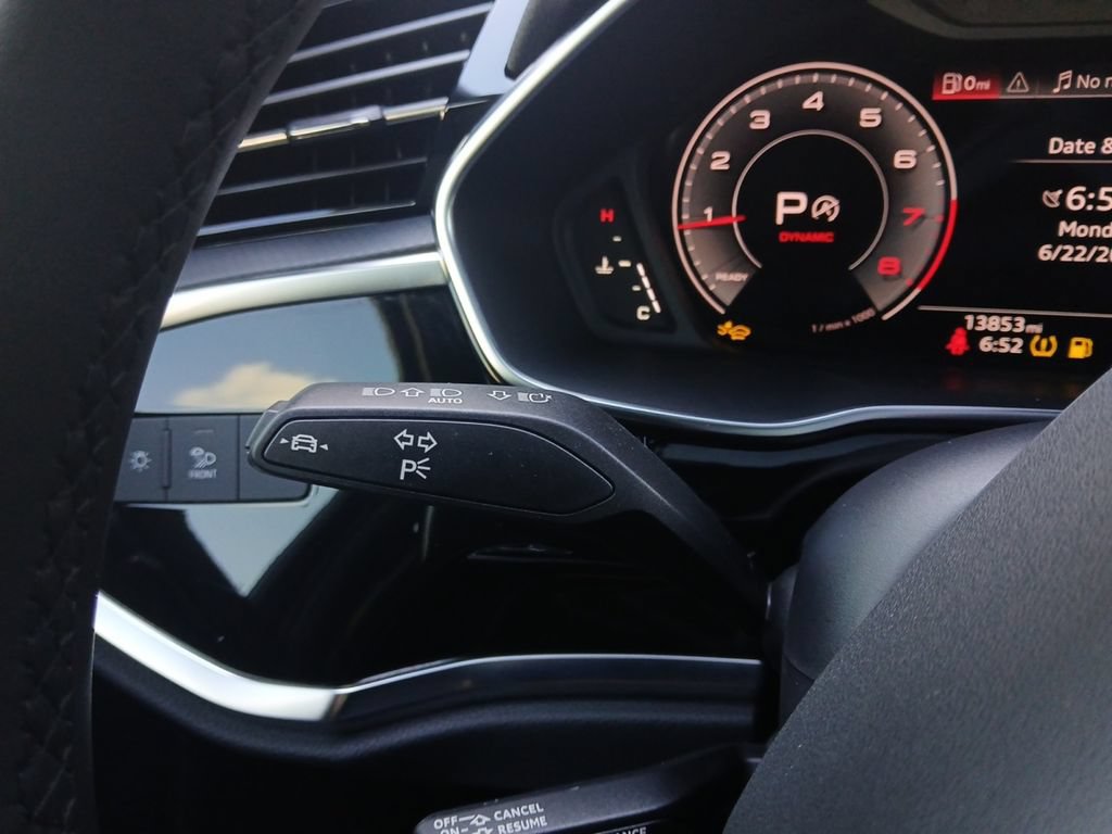 Used 2024 Audi Q3 2.0T Premium Plus w/ Premium Plus Package AWD/4WD image 12