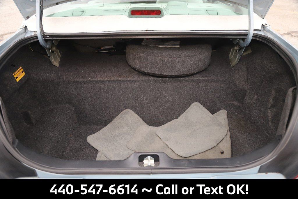 Used 2004 Mercury Grand Marquis GS image 25