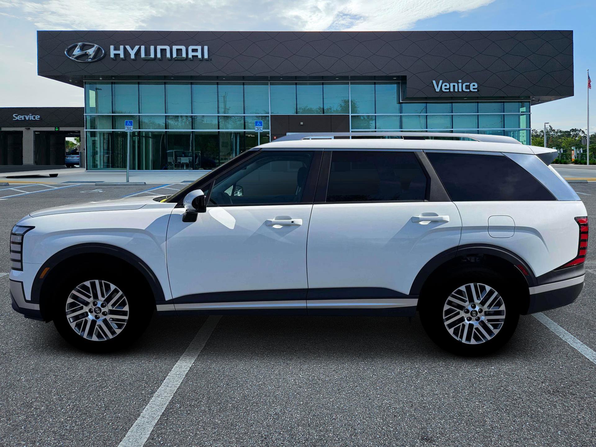 New 2026 Hyundai Palisade SEL FWD image 3