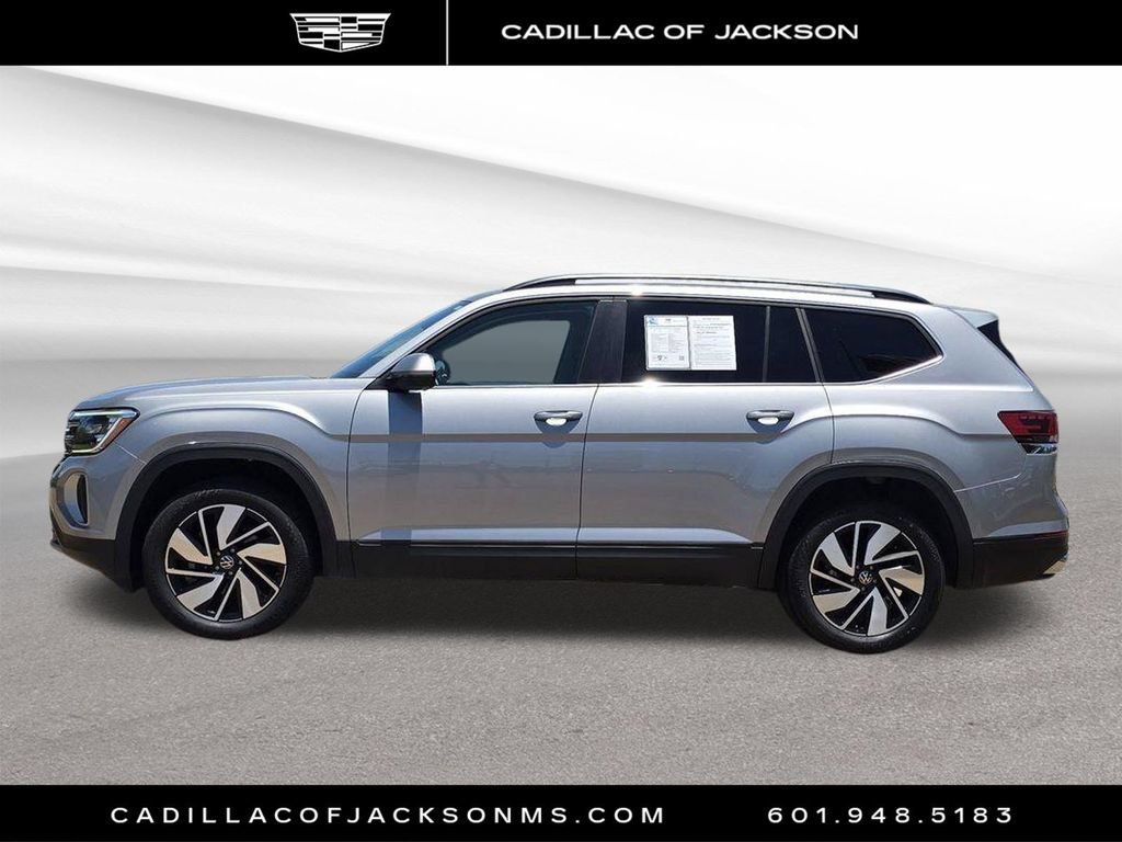 Used 2025 Volkswagen Atlas SE FWD image 7