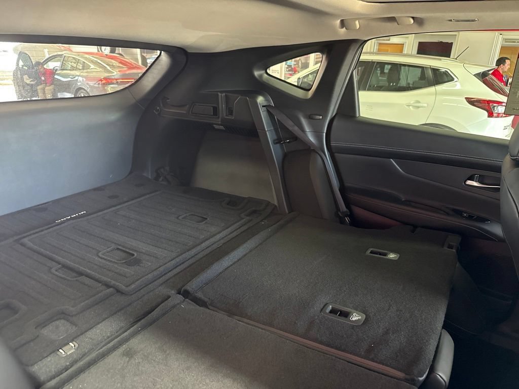 Certified 2025 Nissan Murano SL AWD/4WD image 30