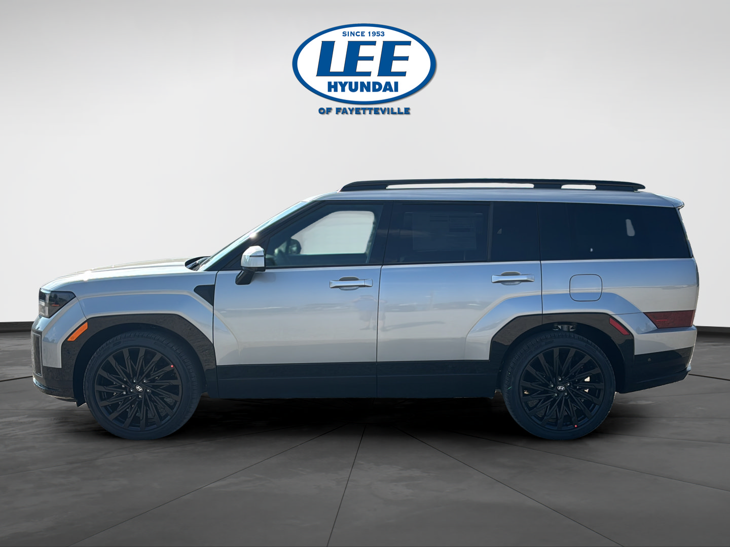 New 2027 Hyundai Santa Fe Calligraphy FWD image 3