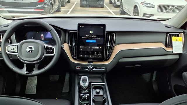 New 2026 Volvo XC60 B5 Plus w/ Protection Package Premier image 20