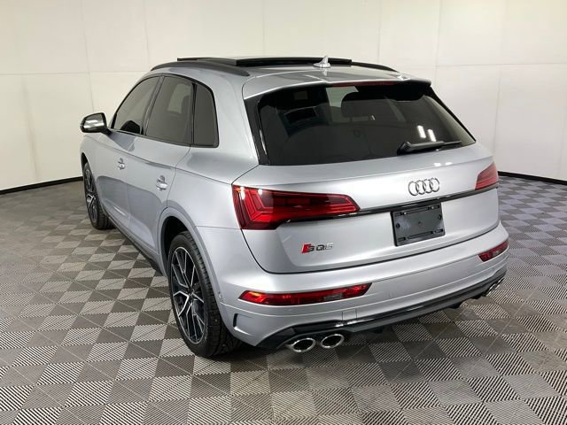 Used 2023 Audi SQ5 Prestige w/ Prestige Package AWD/4WD image 4