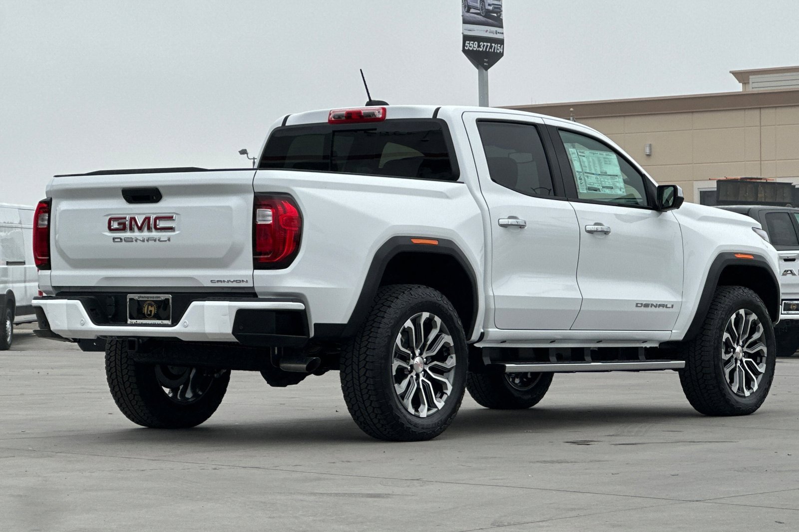 New 2026 GMC Canyon Denali image 6