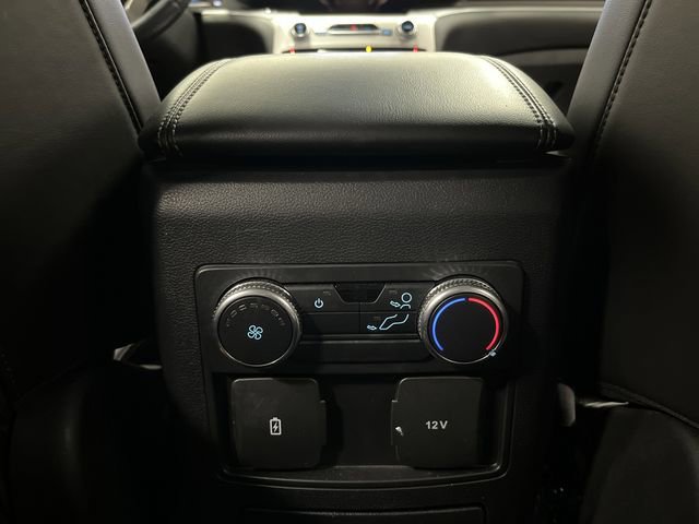 Used 2022 Ford Explorer XLT w/ Equipment Group 202A image 34