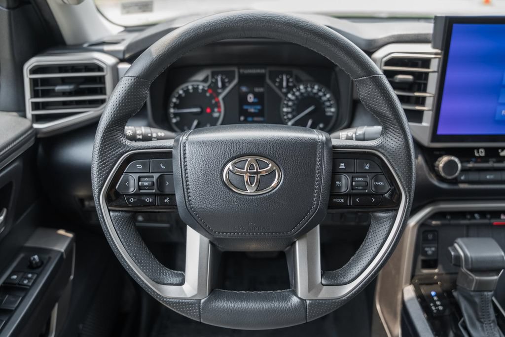 Used 2023 Toyota Tundra SR5 w/ SR5 Premium Package AWD/4WD image 31