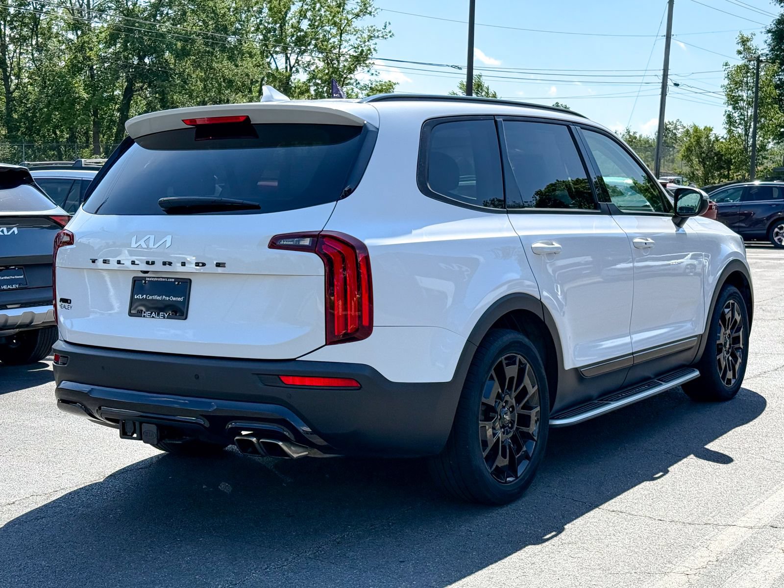 Certified 2022 Kia Telluride EX w/ EX Premium Package AWD/4WD image 8