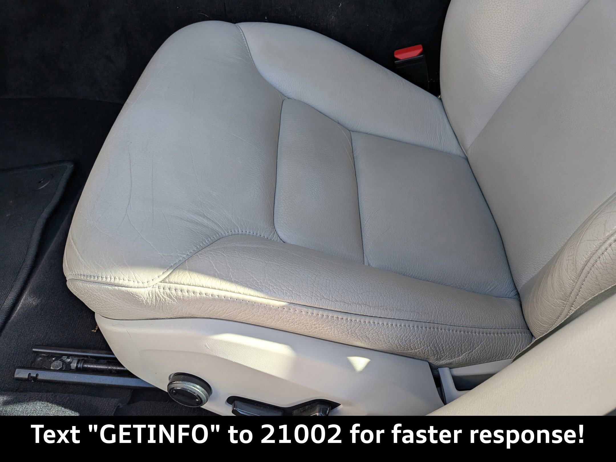 Used 2021 Volvo S60 T5 Momentum image 26