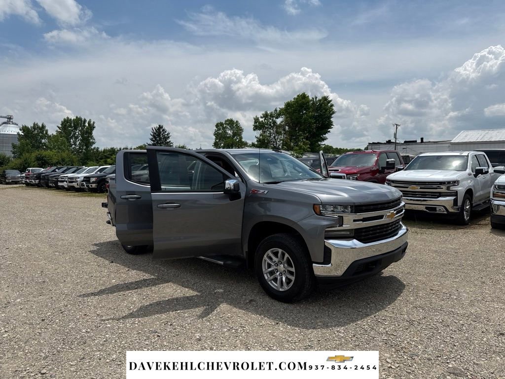 Used 2021 Chevrolet Silverado 1500 LT AWD/4WD image 33