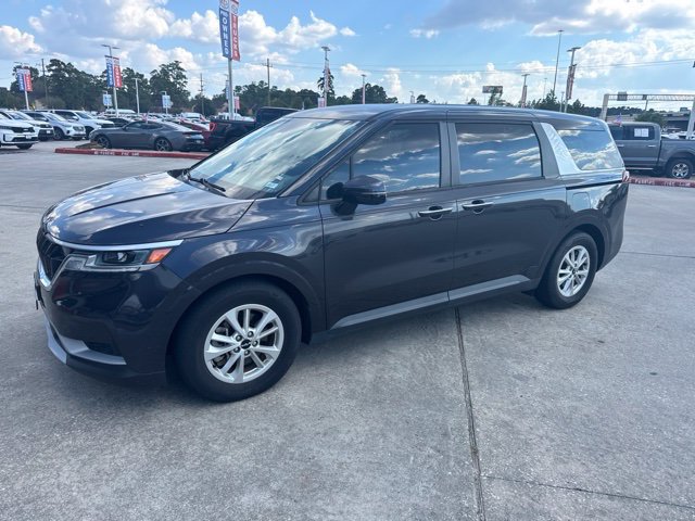 Used 2022 Kia Carnival LX
