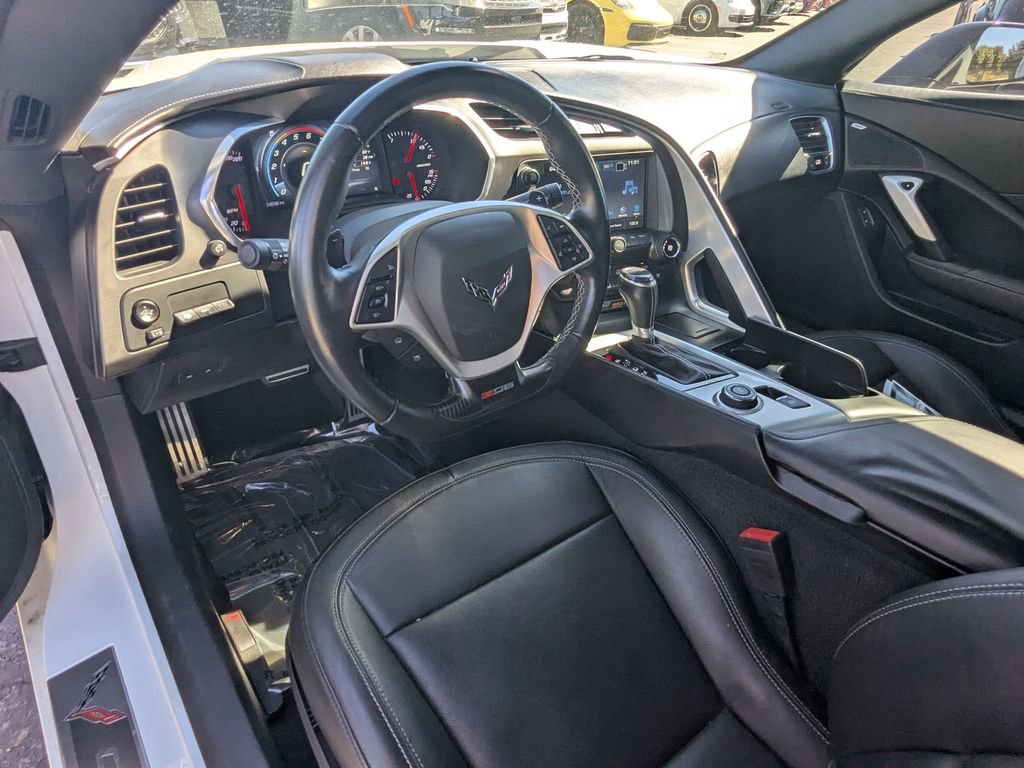 Used 2016 Chevrolet Corvette Z06 w/ 2LZ Preferred Equipment Group image 2