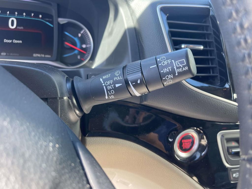 Used 2022 Honda Pilot Touring image 26