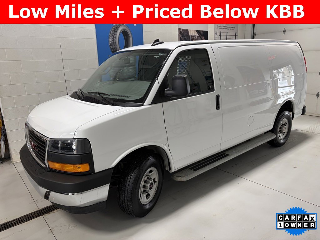 Used 2024 GMC Savana 2500 Work Van 3D Cargo Van w/ Driver Convenience Package image 4